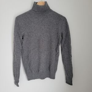 Club Monaco Cashmere Turtleneck